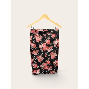Ultra Teeze Floral Pencil Skirt Black Red Rose Print Knee Length Back Slit L